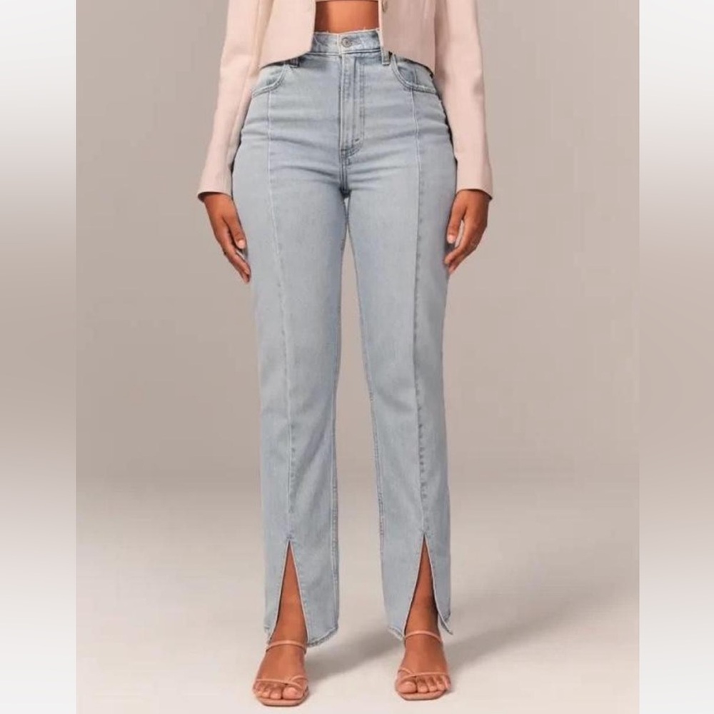 Abercrombie and Fitch Light Wash Skinny High Rise Split Front Seam Jeans